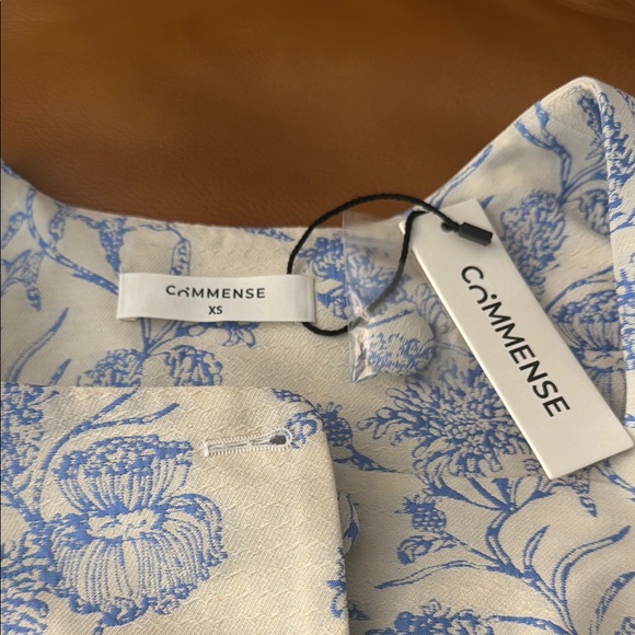 Floral Blue and White 2 Piece Skirt Set - Picture 5 of 5